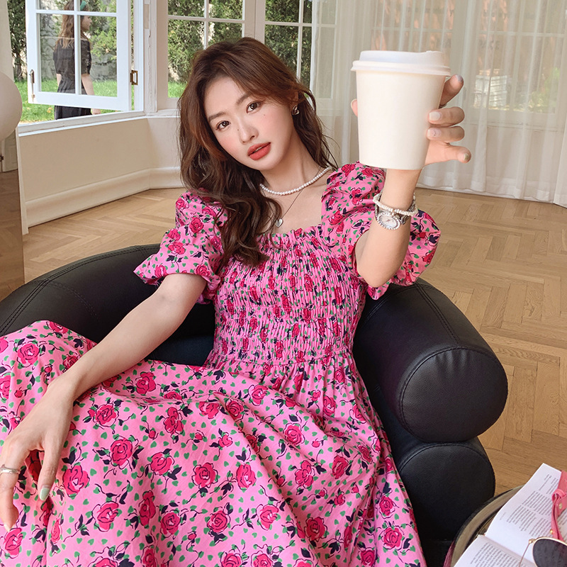 歐美時尚夏季新款赫本風連衣裙韓版修身顯瘦英倫風長裙子碎花純欲