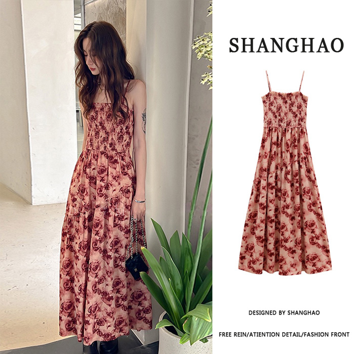 2024 summer new floral tube top dress for women summer French retro high-end sense waist slimming suspender skirt