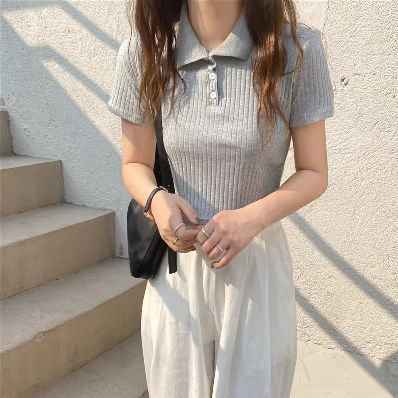 首發實拍網紅短款上衣夏季修身純色短袖T恤女
