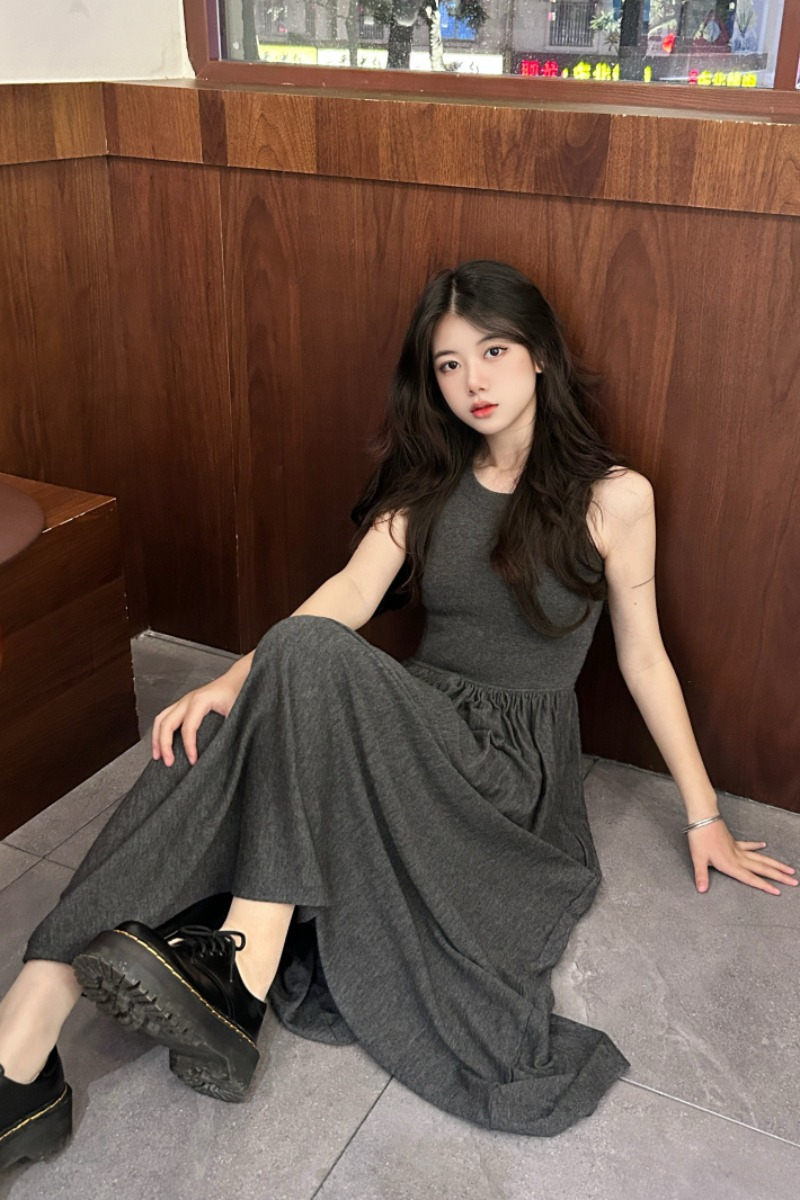 kumikumi retro gray long skirt waist slim vest dress spring niche temperament skirt