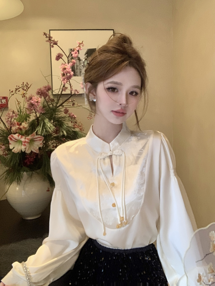 實拍 新中式國風盤扣刺繡襯衫女春燈籠袖馬面裙上衣別致絕美襯衣
