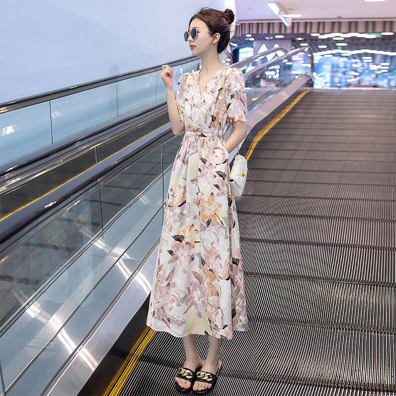 收腰碎花法式新款雪紡復古夏季女中長小個子V領休閒短袖港風設計