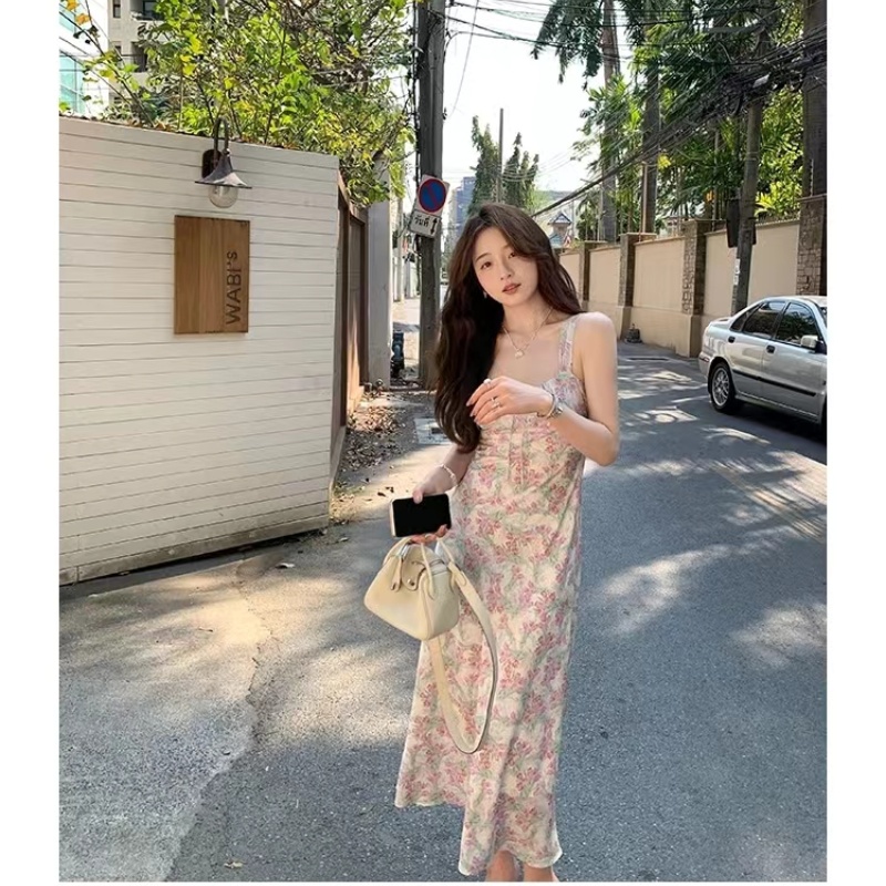 夏詩文 莫奈的花園 法式碎花吊帶收腰連衣裙女春茶歇溫柔氣質長裙