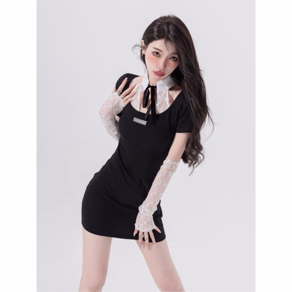 Sweet hot girl pure desire niche design lace splicing halter dress women's summer waist-slimming temperament little black skirt hip-covering skirt