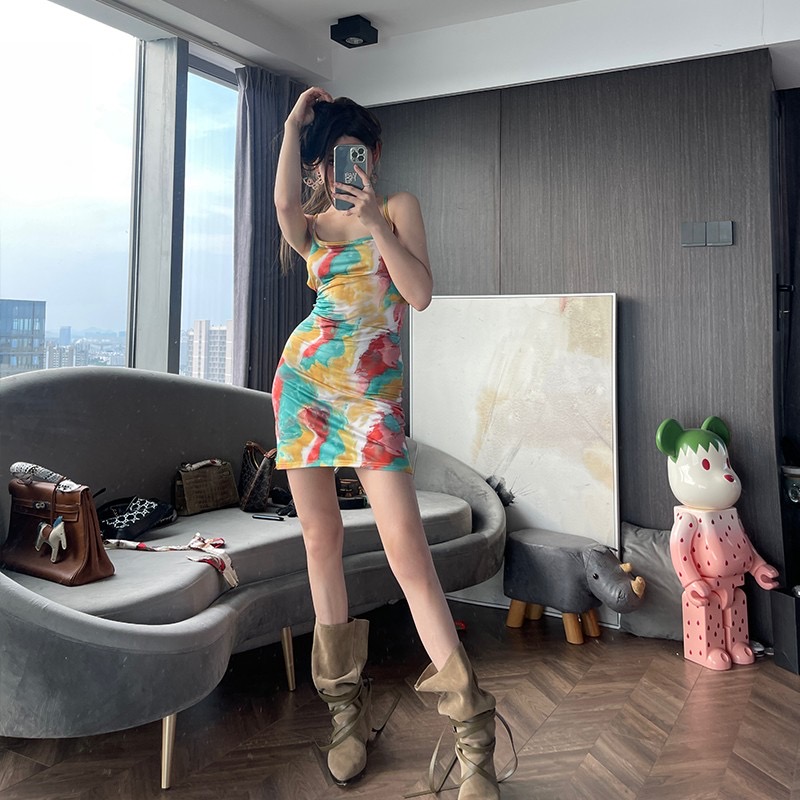 扎染印花掛脖吊帶連衣裙女夏季純欲辣妹性感包臀裙高級感抹胸裙子