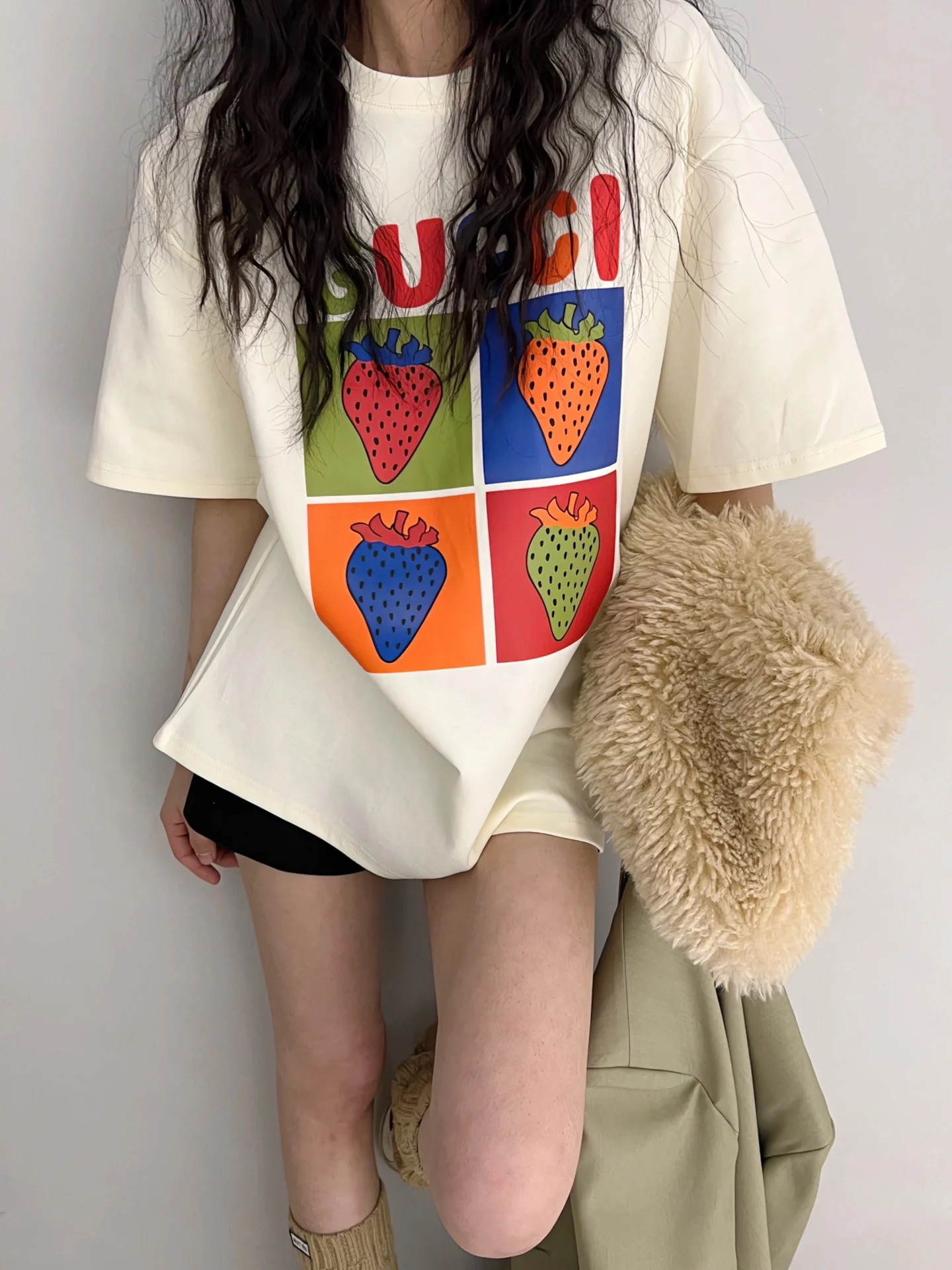 歐貨洋氣草莓字母印花短袖T恤女24春裝時尚寬鬆百搭圓領休閒上衣