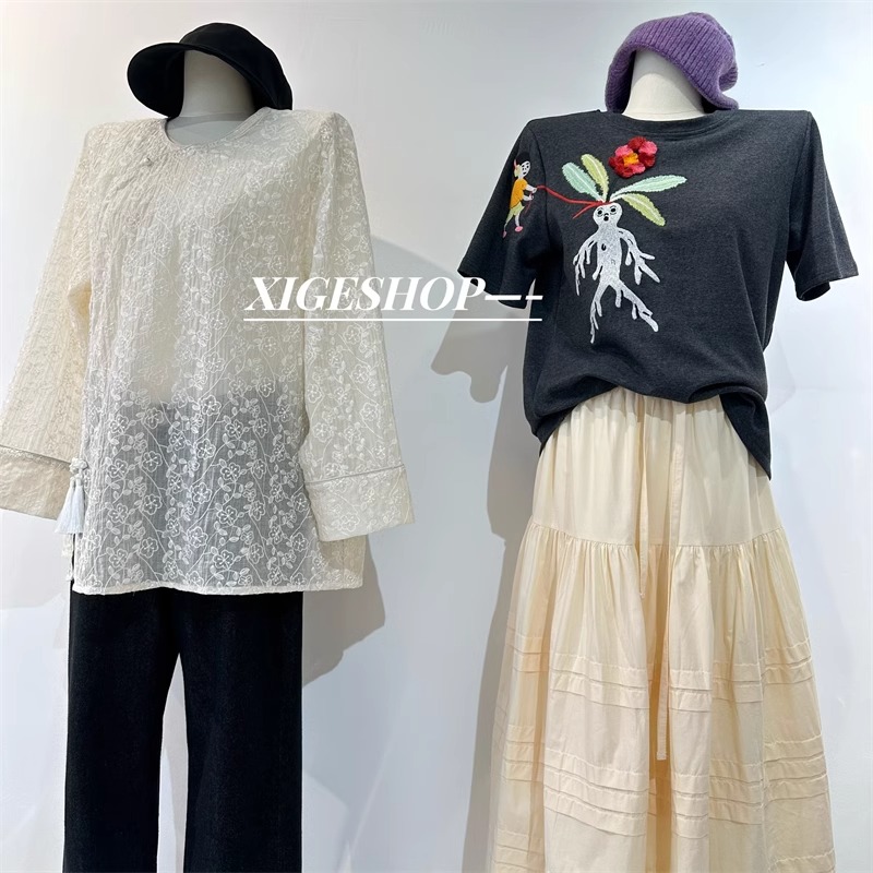 重工刺繡立體卡通圖案短袖T恤女早春小寬鬆別致磨毛內搭圓領上衣