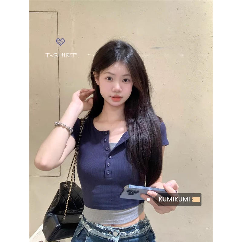 設計感紐扣假兩件短袖T恤女夏季復古小眾辣妹修身別致短款上衣潮