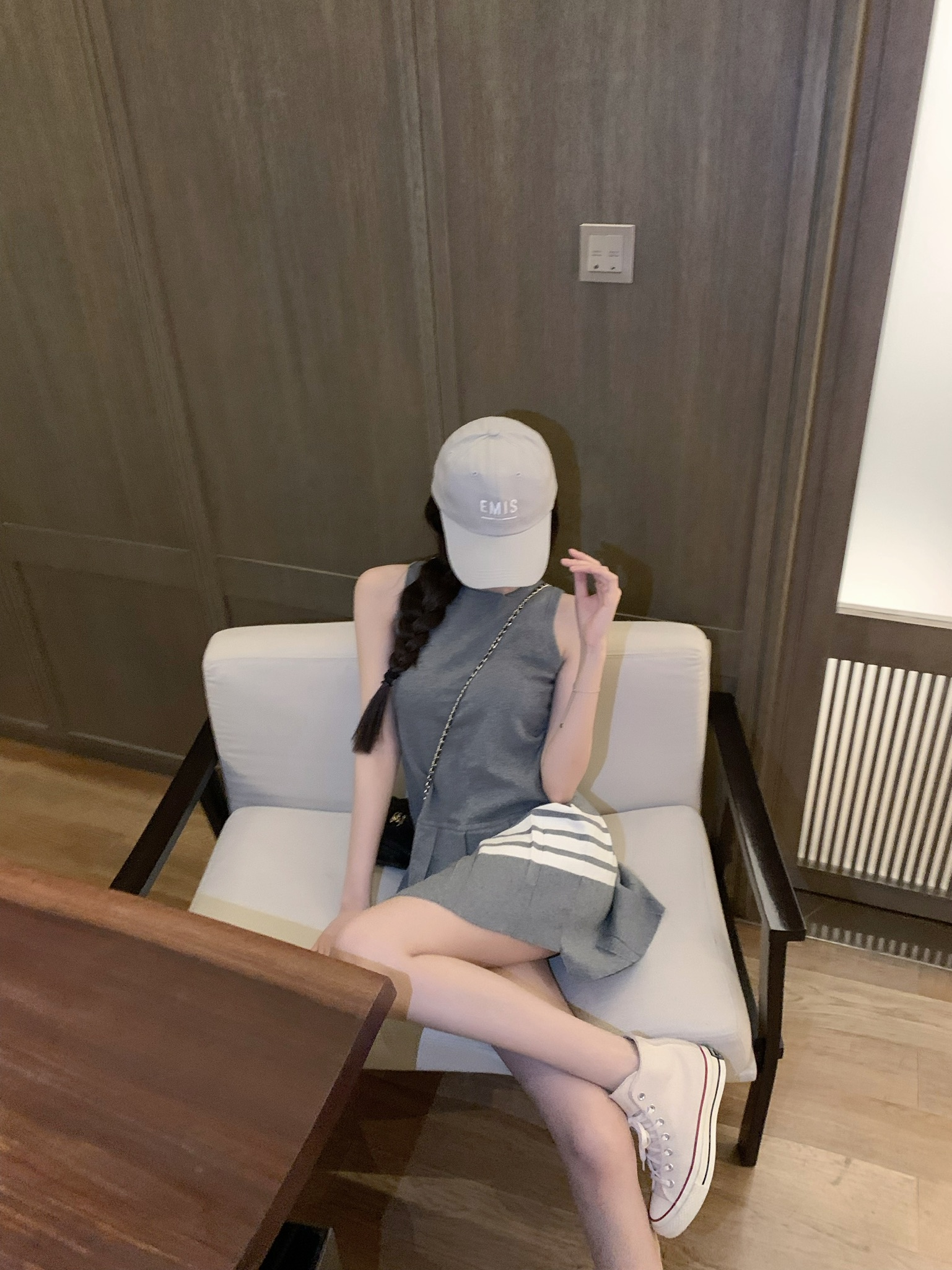連衣裙2024新款夏季女魚尾無袖連衣裙時尚針織梨形身材百褶裙子