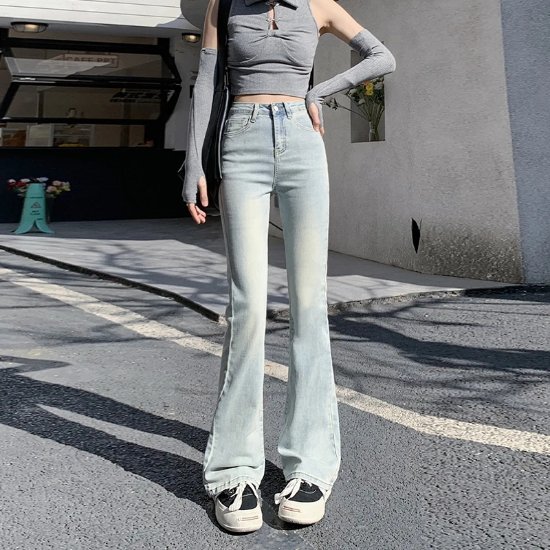 美式淺藍色微喇牛仔褲女春季新款高腰顯瘦微喇叭褲子ins潮百搭女