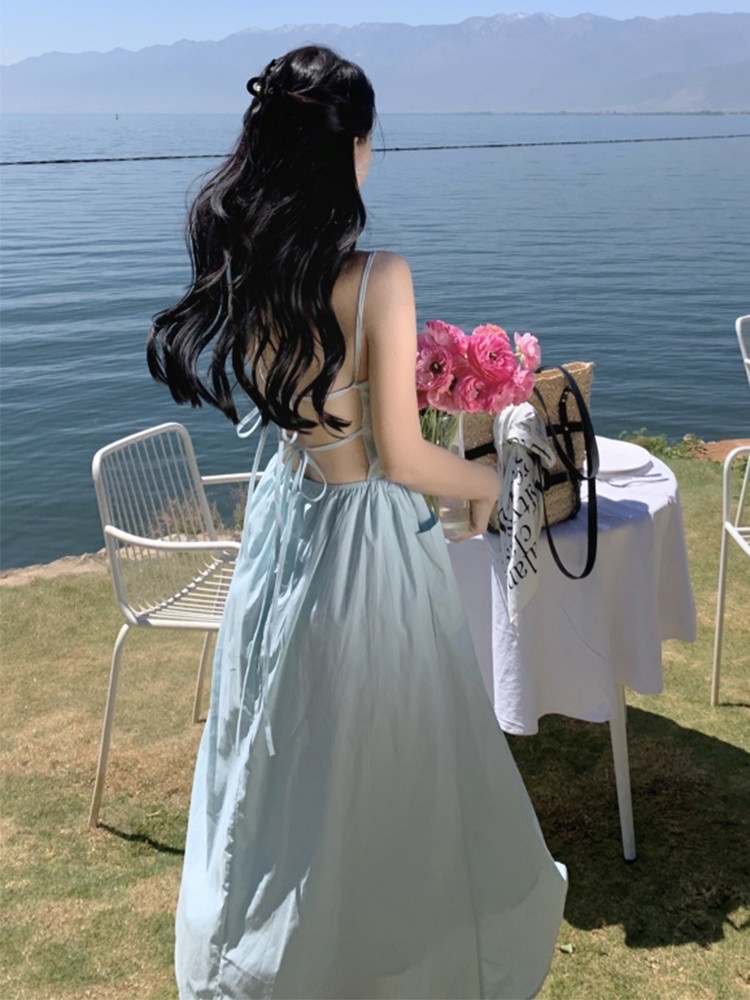 法式氣質高級性感露背藍色吊帶連衣裙女三亞海邊度假沙灘a字長裙