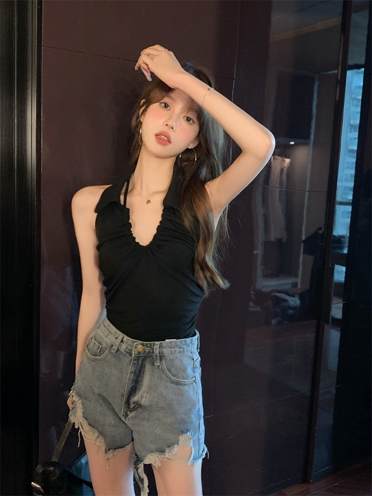 小心機辣妹風露背掛脖背心女夏季2024新款網紅時尚褶皺修身短上衣