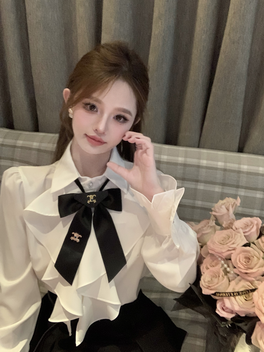 實拍 宮廷風法式蝴蝶結緞面襯衫女設計感小眾荷葉邊純欲長袖上衣