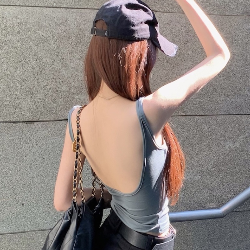 夏季~帶胸墊性感修身顯瘦吊帶大U背心露背美背上衣女