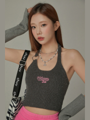 扣掛脖背心女春季新款字母刺繡別致內搭無袖上衣