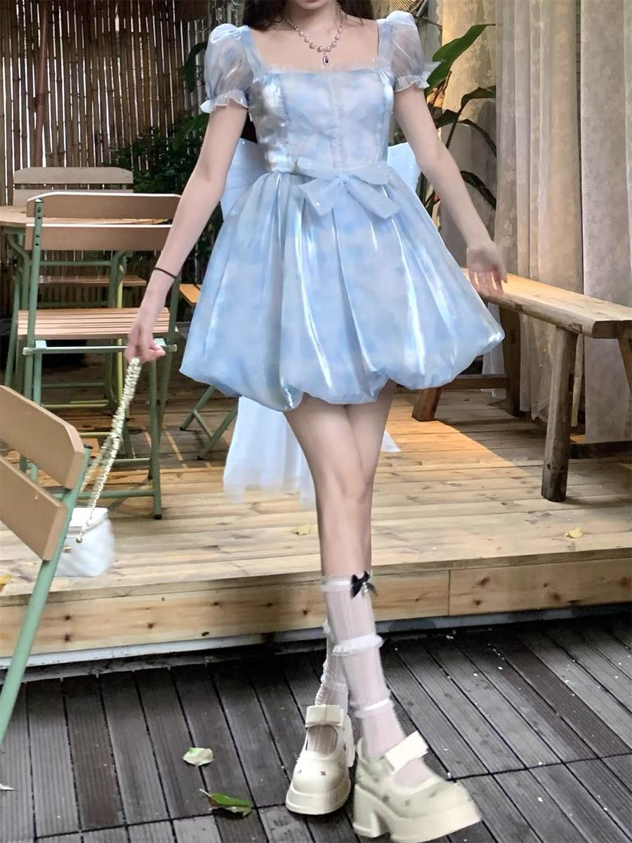 蝴蝶結拖尾在逃公主風蓬蓬裙法式連衣裙女春夏成人禮服收腰短裙子