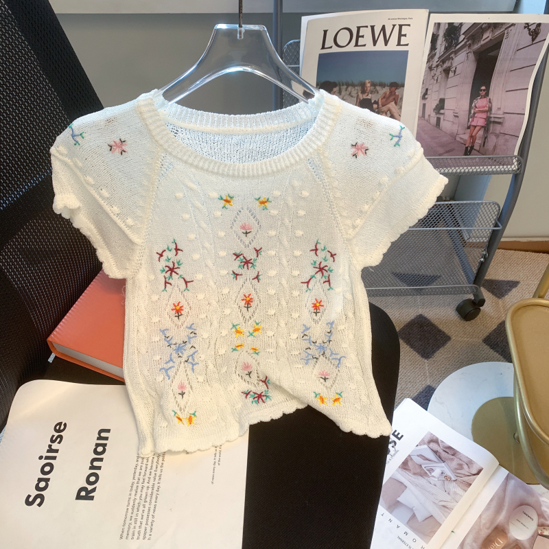 實拍夏季百搭減齡甜美小清新套頭圓領刺繡針織衫韓版顯瘦短款上衣
