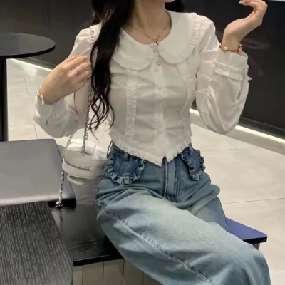 娃娃領白色長袖襯衫女春秋設計感小眾收腰顯瘦辣妹別致短款襯衣潮