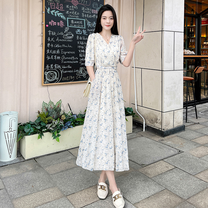 港風碎花法式法式收腰V領設計雪紡短袖中長印花復古長款收腰裙子