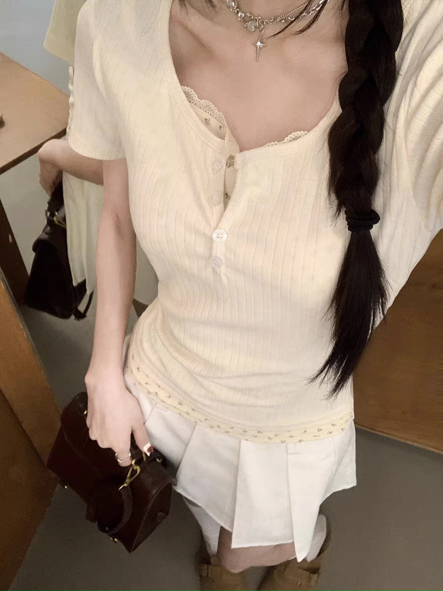 設計感小眾夏季新款假兩件T恤女蕾絲邊修身顯瘦半開領修身上衣潮