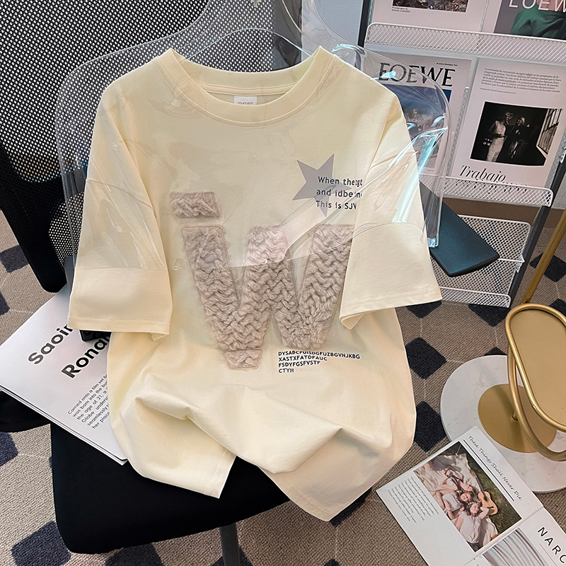 實拍 短袖t恤女夏潮刺繡花圓領新款上衣大碼女裝