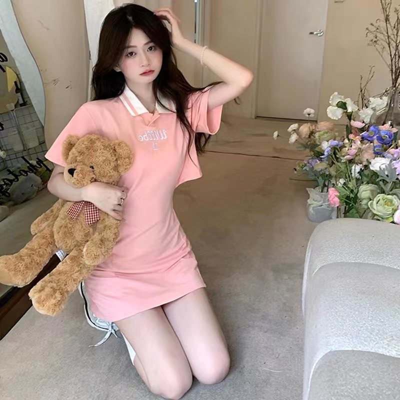 辣妹露腰連衣裙女夏小眾設計收腰polo裙韓版小個子短款衛衣裙