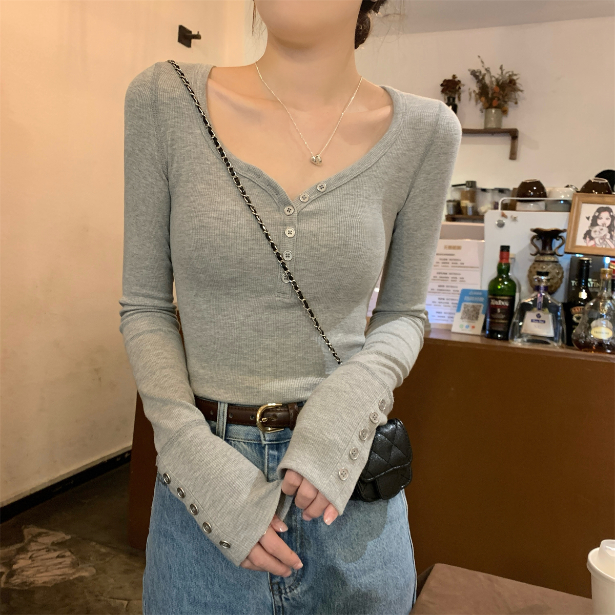 實拍  春夏韓版修身氣質不規則紐扣設計百搭純棉長袖T恤上衣