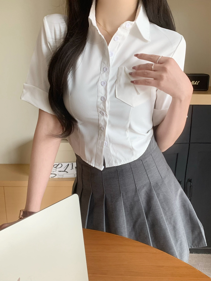 實拍 辣妹復古polo領短袖襯衫女設計感收腰純欲顯胸短款上衣