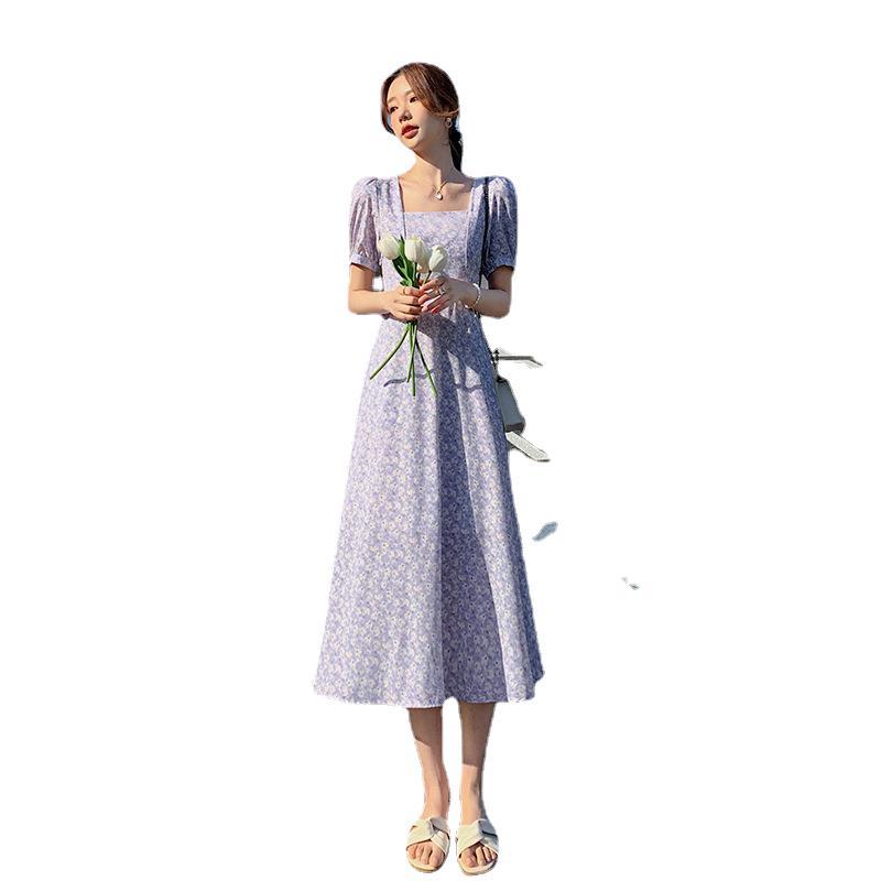Mid-length travel summer short-sleeved baby mom 2024 Hepburn style date waist new square neck dress Korean version