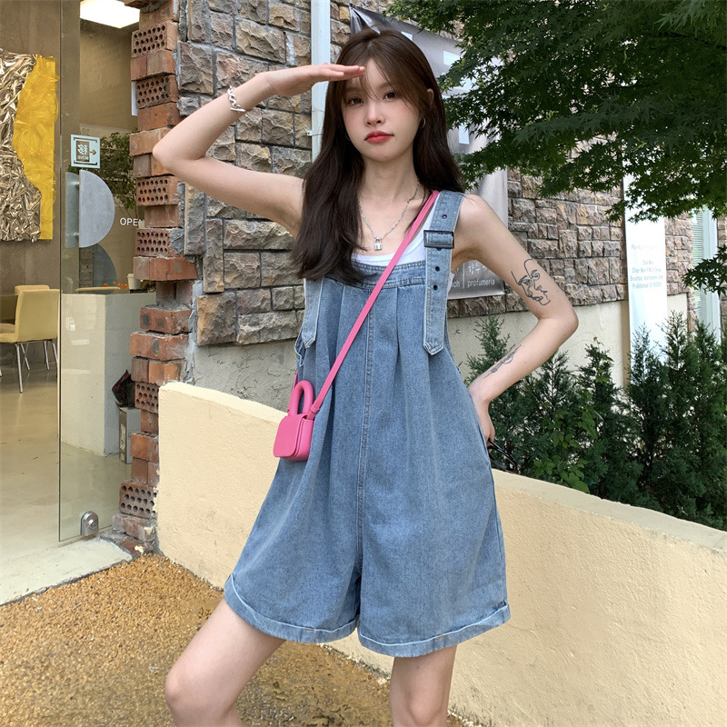 2024夏季新款韓版可愛減齡小個子外穿寬鬆闊腿褲子牛仔背帶短褲女