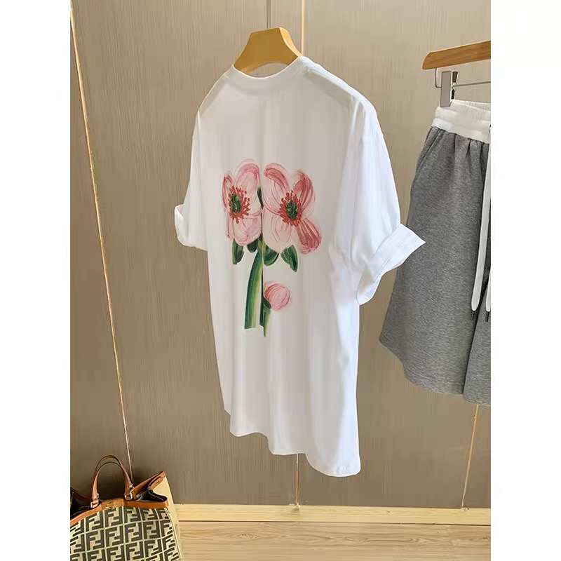 溫柔buff疊滿~奶fufu減齡後背花朵印花 純棉圓領寬鬆短袖T恤女夏