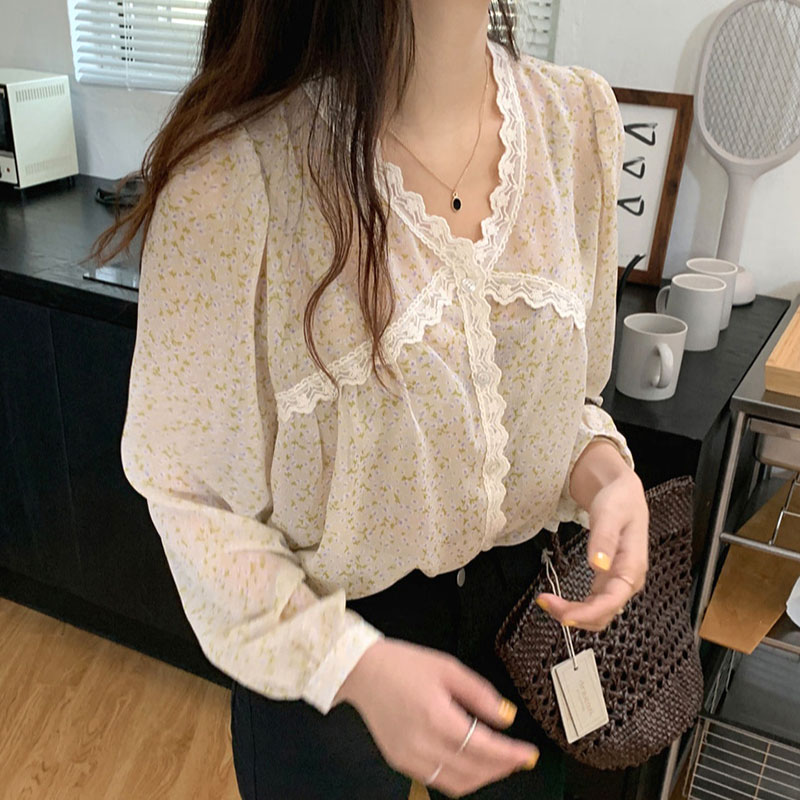 韓國甜美小清新撞色蕾絲花邊V領雪紡碎花上衣長袖襯衫女