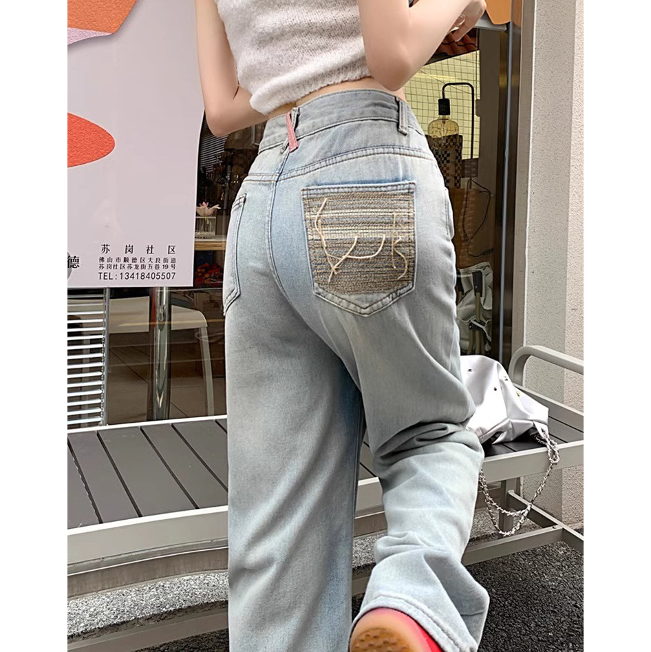 淺色刺繡闊腿牛仔褲女春夏新款設計感高腰顯瘦寬鬆垂感直筒褲子潮