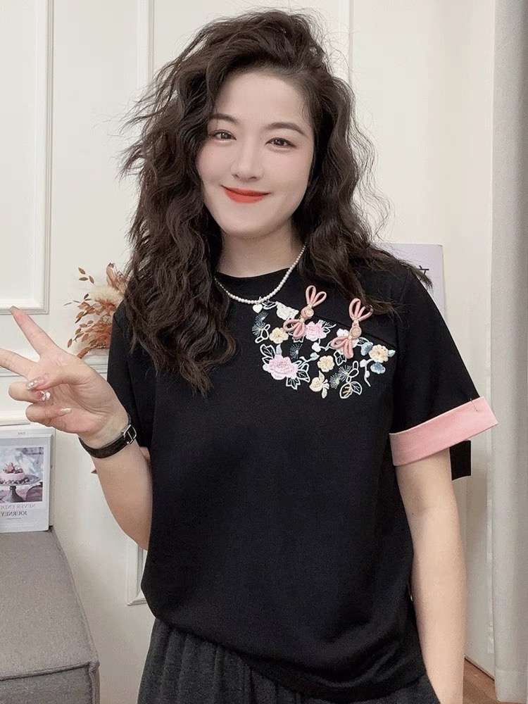 短袖t恤女2024新款夏季寬鬆獨特别致盤扣新中式國風刺繡上衣