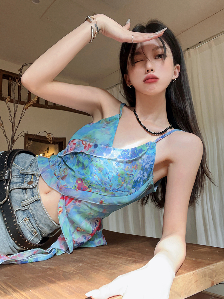 實拍荷葉邊不對稱無袖襯衫印花吊帶上衣女