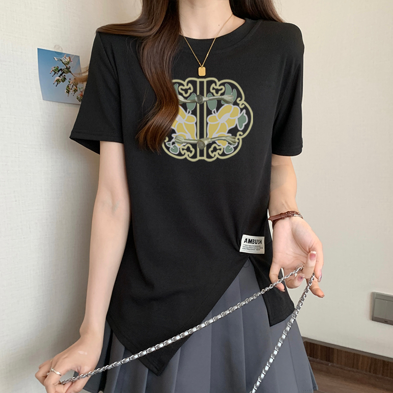 實拍大碼女裝夏季新款國風小設計印花百搭不規矩短袖寬鬆時尚T恤