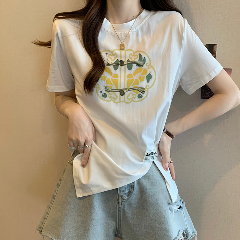 實拍大碼女裝夏季新款國風小設計印花百搭不規矩短袖寬鬆時尚T恤