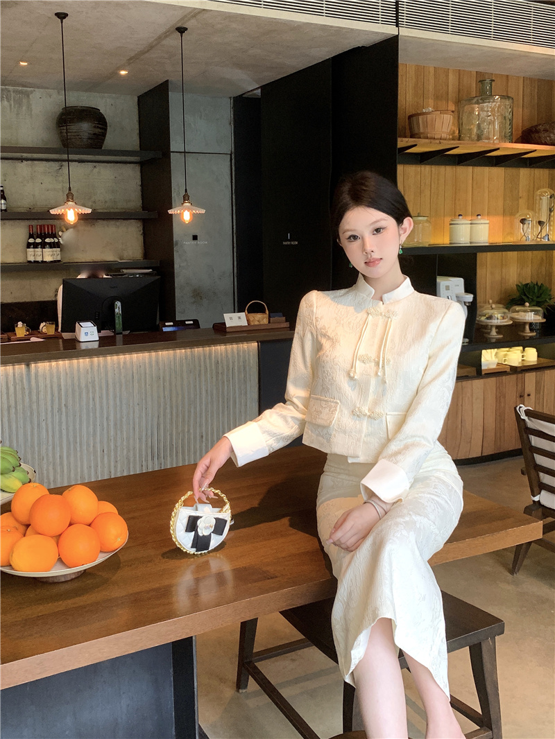 實拍~2024新款新中式復古套裝女提花外套高腰半身裙子兩件套