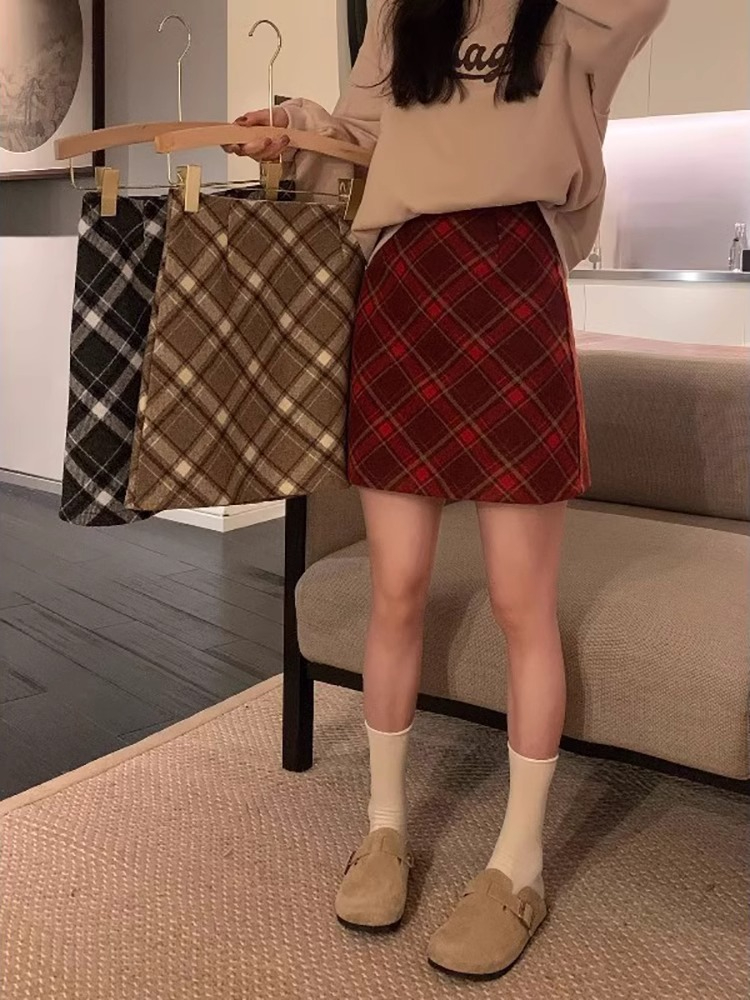 羊絨毛呢格子半身裙女秋冬新款高腰顯瘦a字包臀裙防走光打底短裙