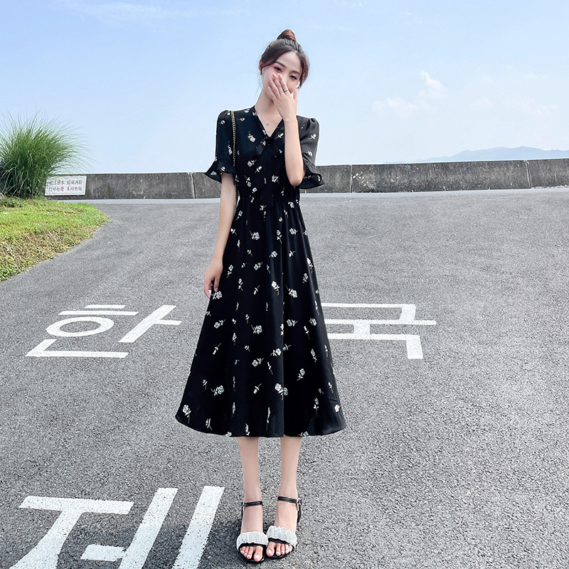 Spring, summer and autumn new style loose slimming large size bottoming skirt short-sleeved retro strappy floral pleated chiffon dress