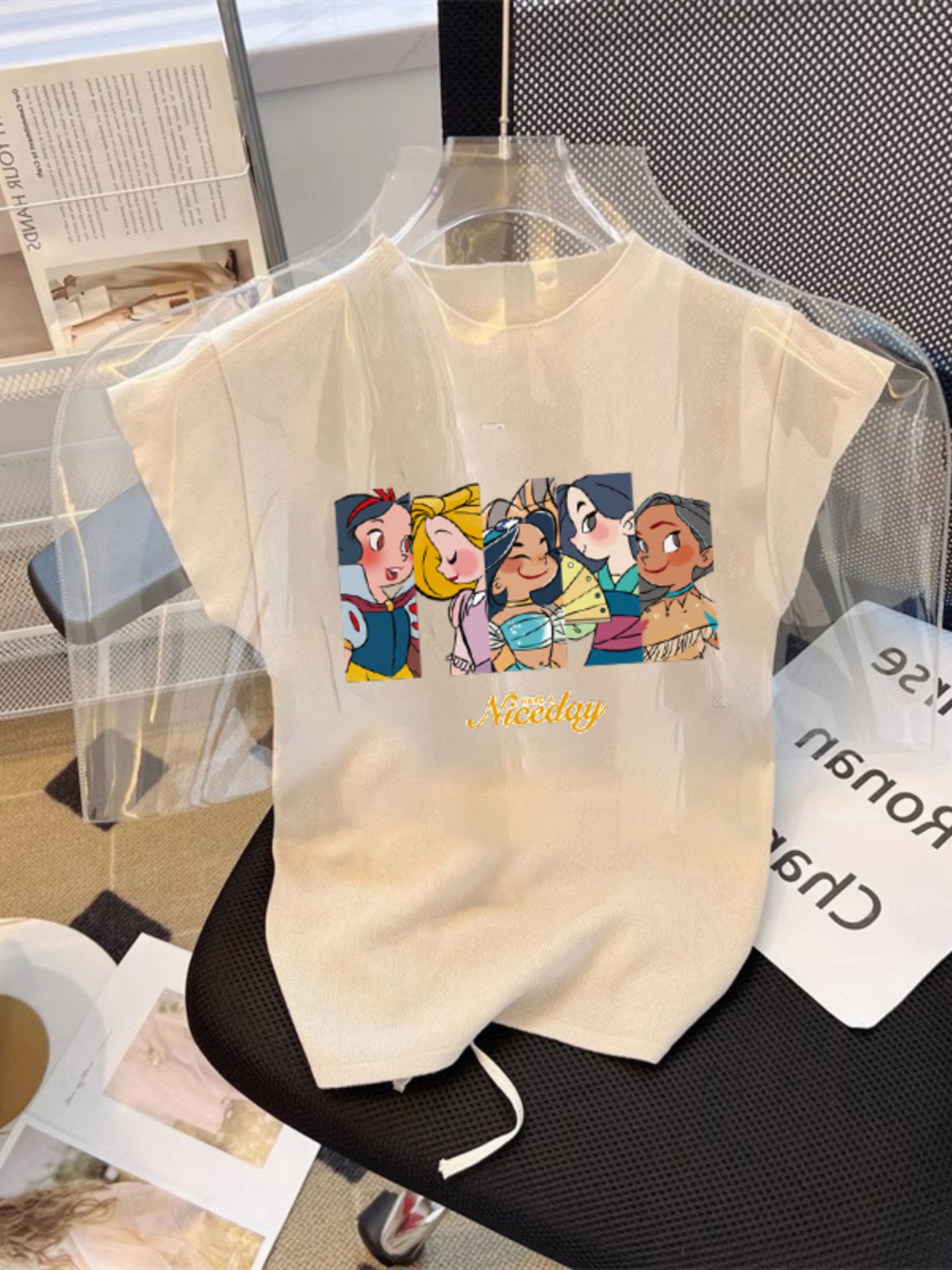 冰絲針織短袖T恤女士夏季薄款刺繡設計感小眾短款小飛袖印花上衣