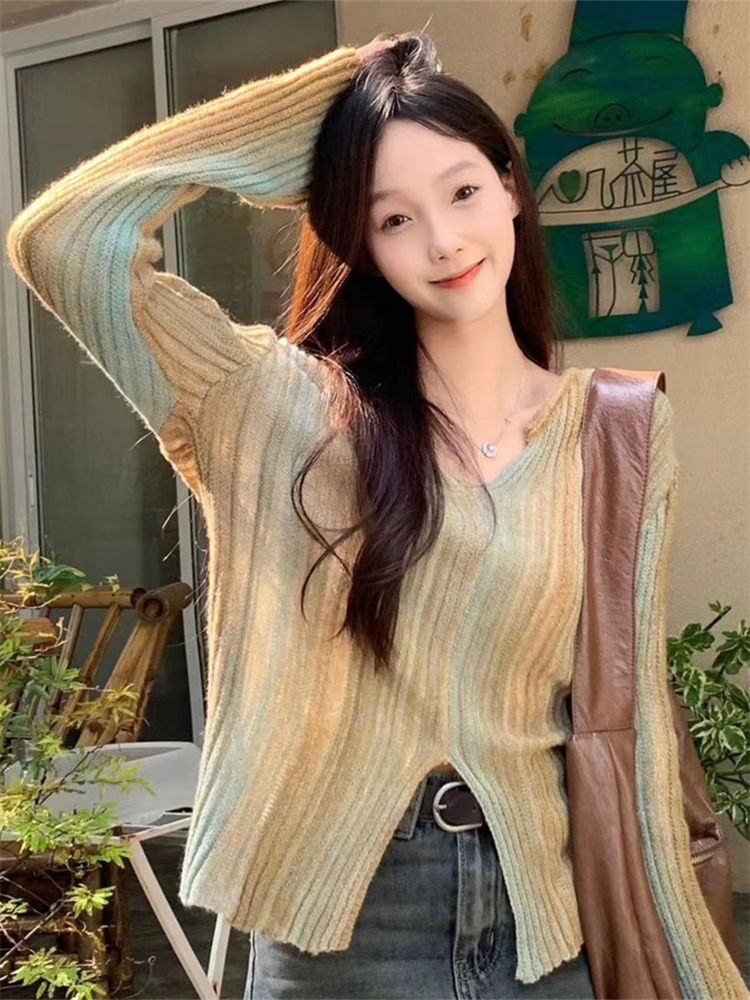 新款法式氣質上衣設計感小眾女漸變扎染豎條紋V領修身微透針織衫