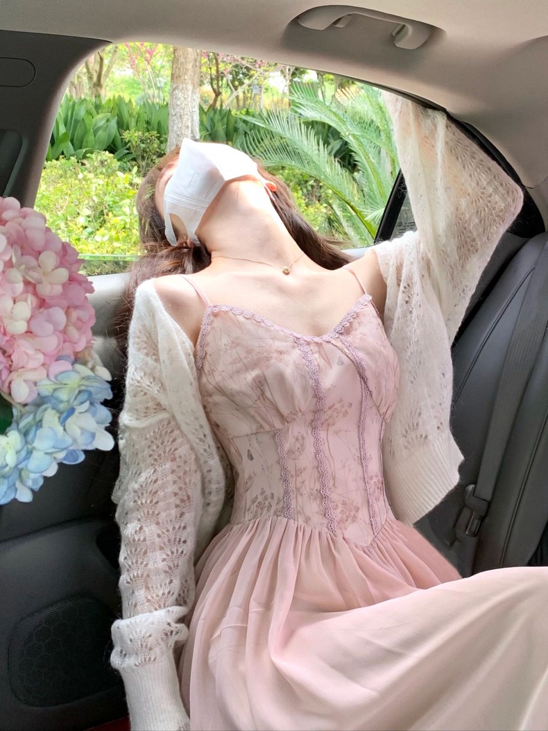 法式小香風吊帶裙粉色夏裝女2024新款鹽系輕熟初戀芭蕾風連衣裙子