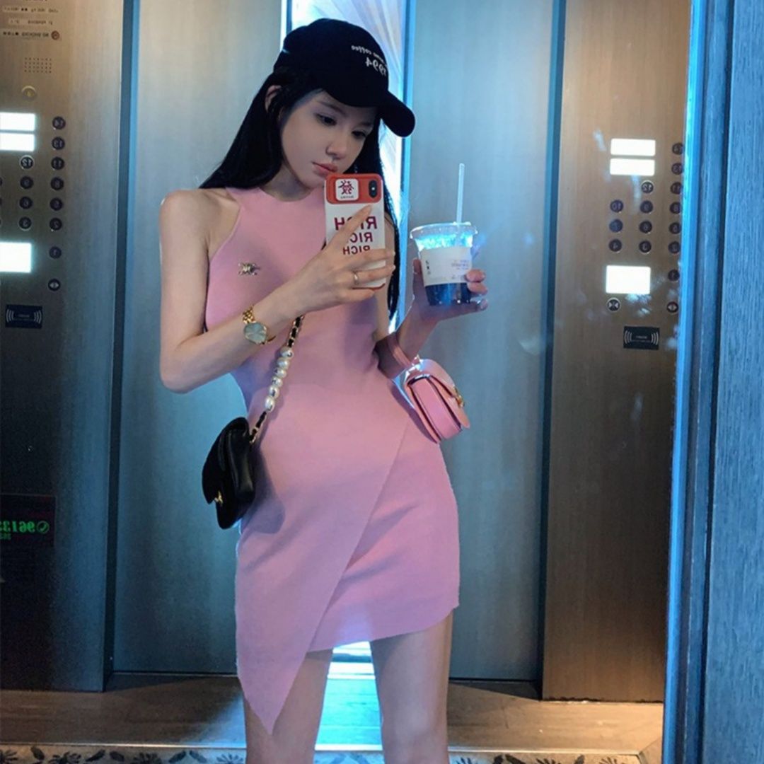 小個子絕美茶歇法式氣質高級感修身掛脖吊帶連衣裙無袖露肩包臀裙