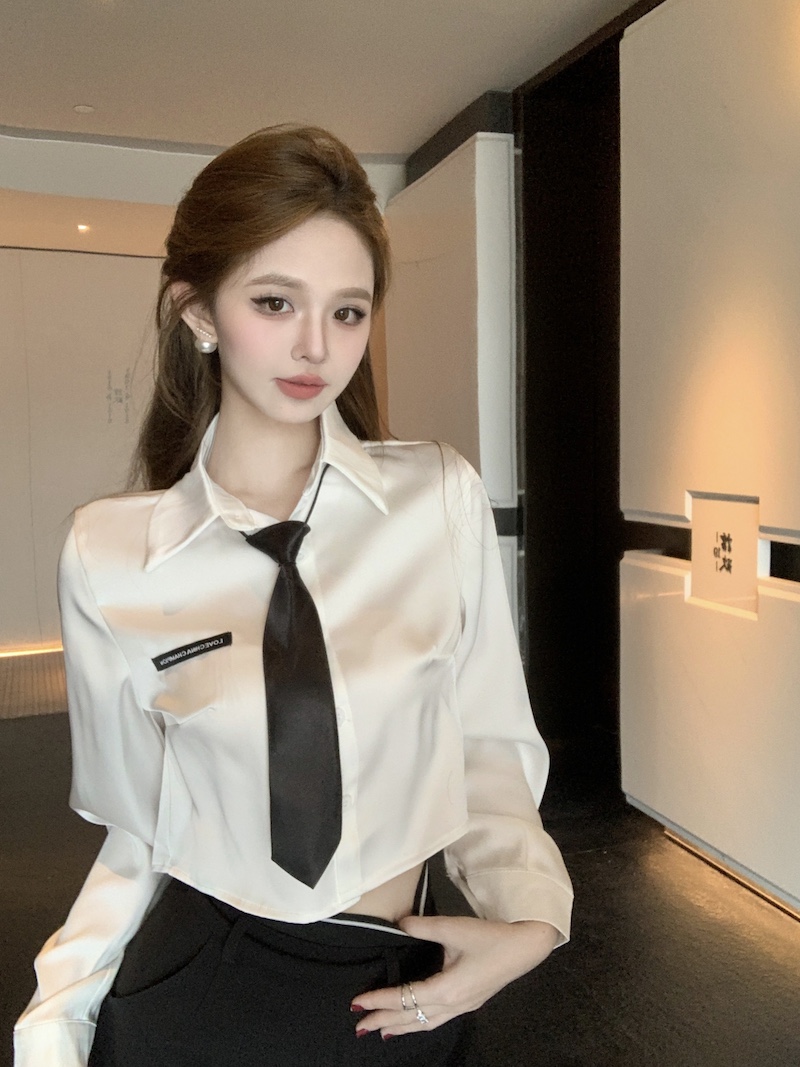 實拍 白色緞面襯衫女春季小個子設計感小眾襯衣別致小上衣