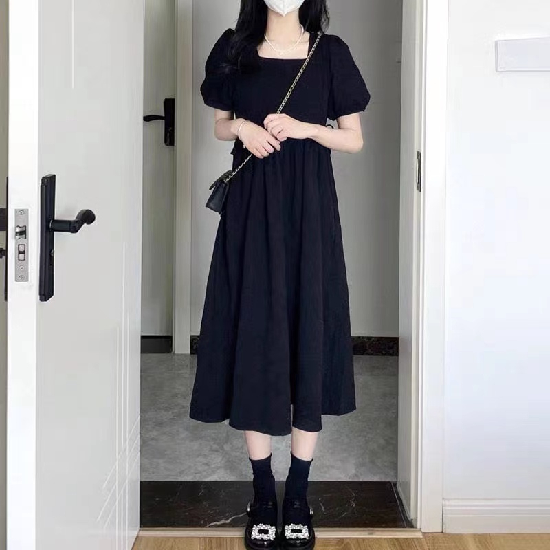 黑色連衣裙泡泡袖氣質赫本風法式收腰顯瘦女夏小個子小黑裙子長裙