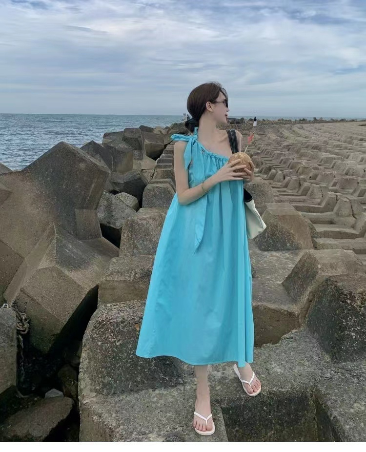 海邊度假法式露肩長裙氣質超仙吊帶裙子