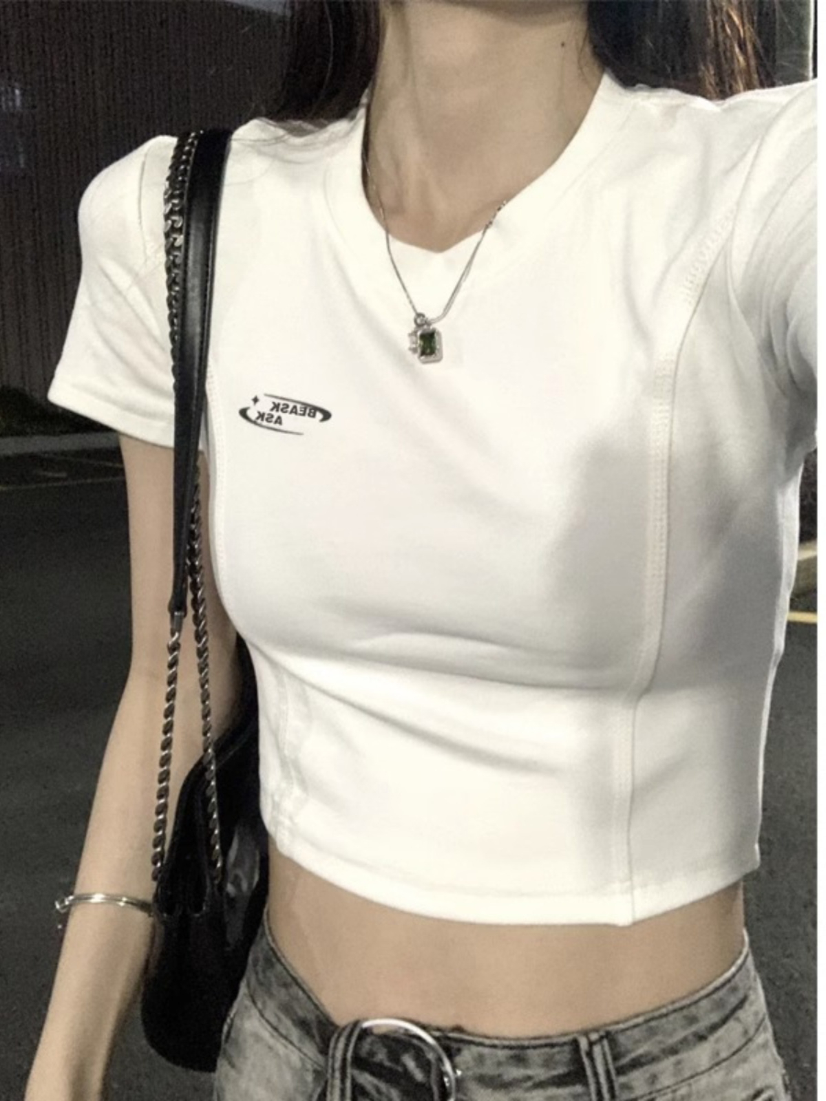 美式辣妹白色純棉正肩短袖t恤女夏季小眾設計感修身別致短款上衣
