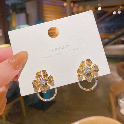 Actual shot of S925 silver needle back-hanging metal flower zircon earrings for female Korean personality and temperament internet celebrity