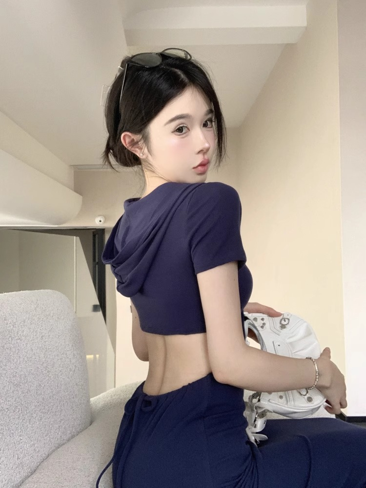 休閒運動露腰連帽短袖連衣裙女夏季純欲辣妹性感包臀收腰露背裙子